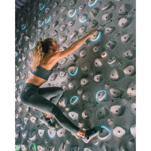 Kilterboard 12x12 (prises+leds)