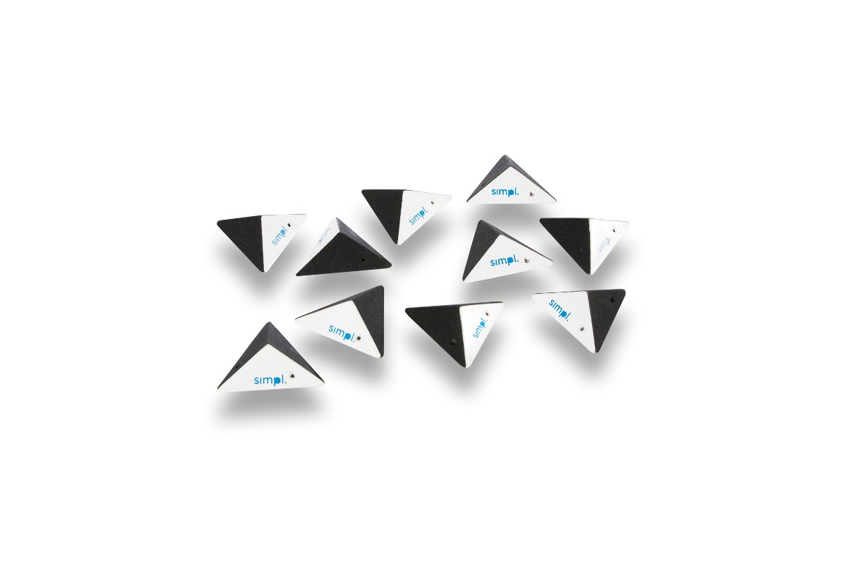 Flat Pyramid 01A