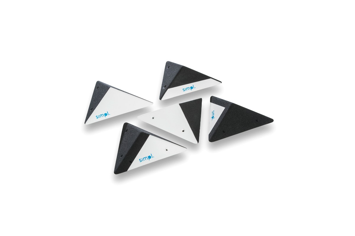 Flat Pyramid 01B